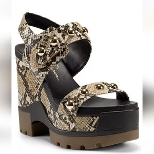 🎊2X HP🎉 Jessica Simpson “Baysie” Snakeskin Wedge Sandals